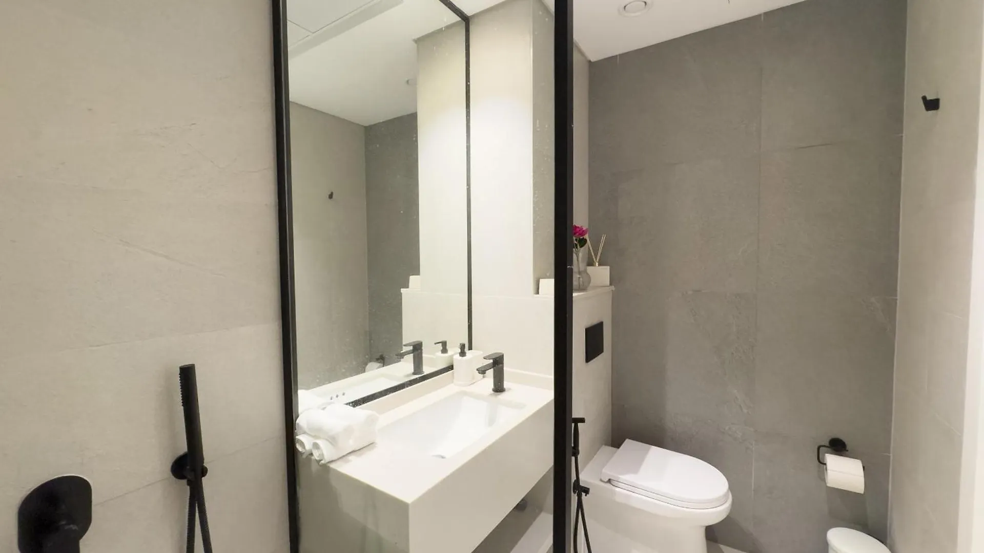 Prime Res 3 302 Studio Dubai 0*,  United Arab Emirates